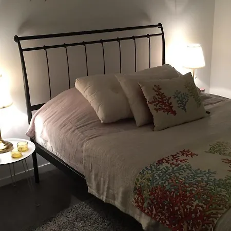 Beautiful Ground Floor 2 Bedroom Daire *