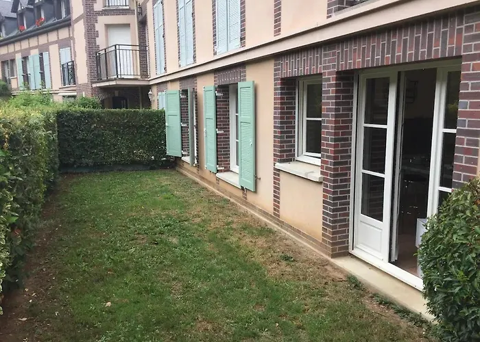 Beautiful Ground Floor 2 Bedroom * Honfleur